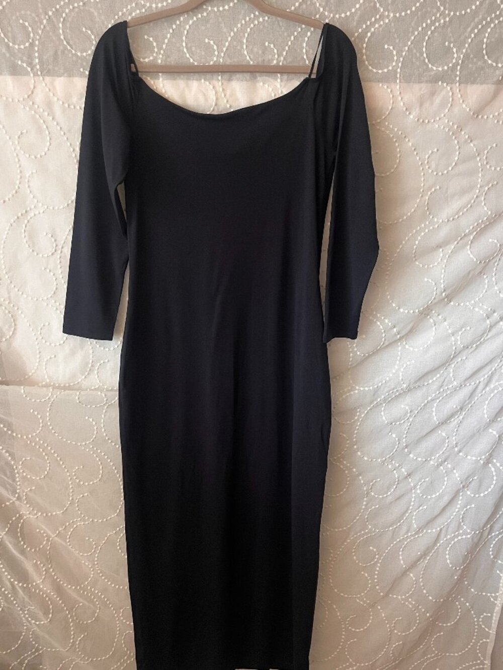 Aritzia Babaton Contour Squareneck Midi Dress Black XL